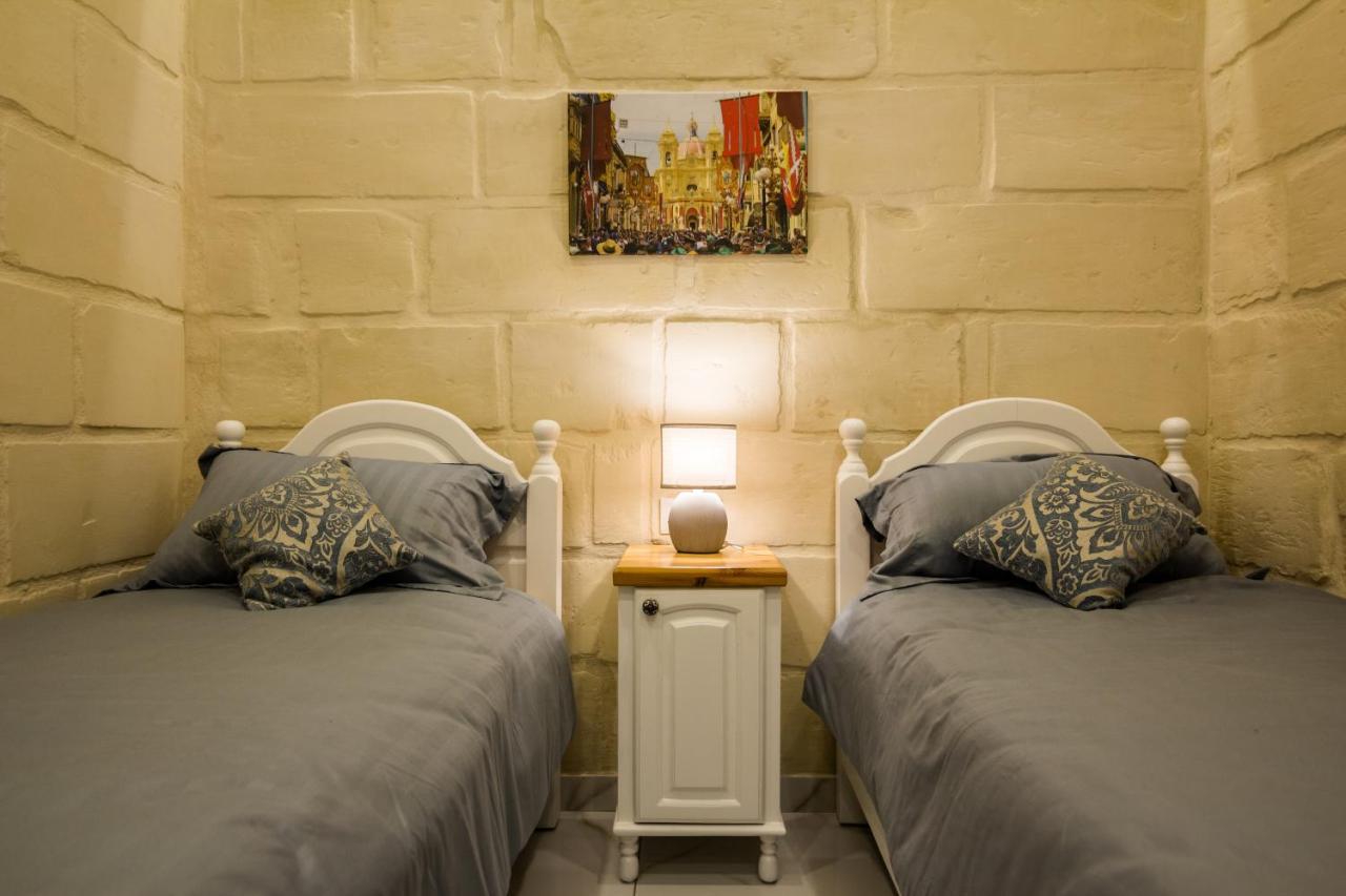 Ta' Gilard - Lovely Renovated Holiday Home Zabbar Exterior photo